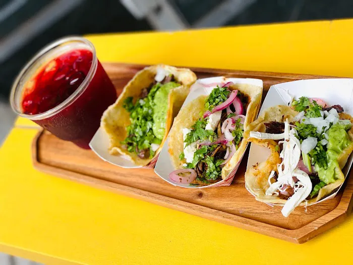 Sullivan Taqueria Picture 9