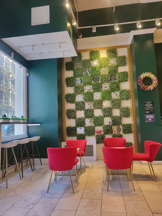 Ademi Coffee and Tea Picture 9