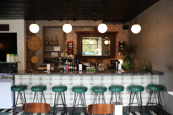 LTD Pizza and Bar Picture 5