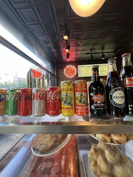 LTD Pizza and Bar Picture 4
