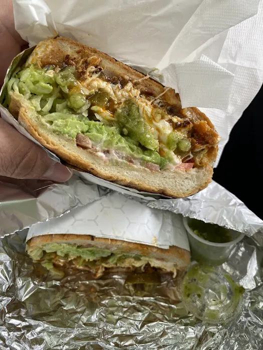 Los Cuñados Taqueria Movil Picture 2