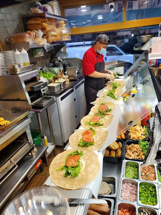 Garden City Deli Picture 9