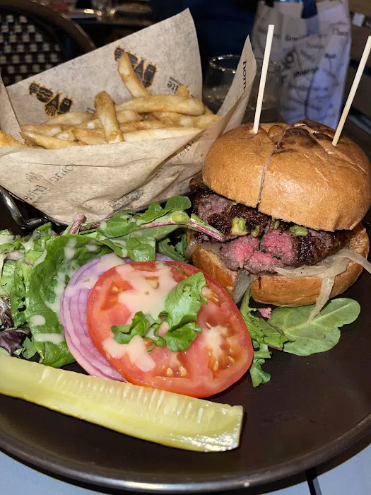 Wall Street Grill Picture 7