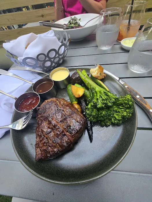 Wall Street Grill Picture 5