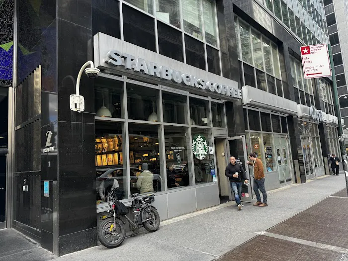 Starbucks Picture 9