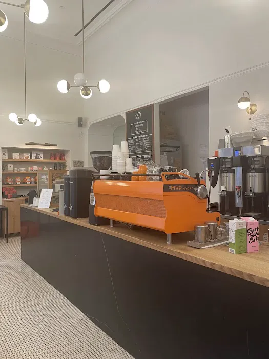 Cafe Grumpy - Financial District Picture 8