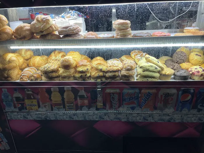 DJ's Breakfast Spot Picture 10