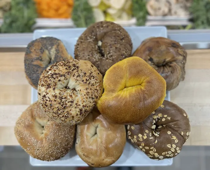 FIDI Grill & Juice Bar Picture 3