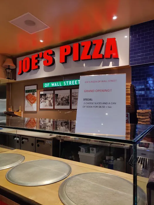 Lulu's Pizza Picture 6