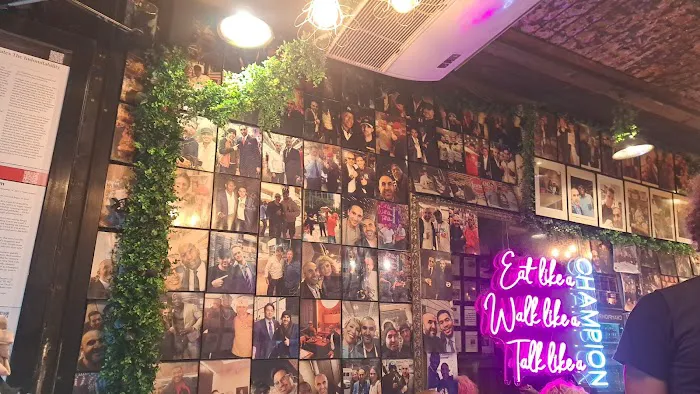 Champion Pizza - Soho Picture 5