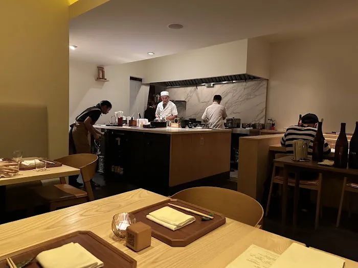 Hirohisa Picture 8