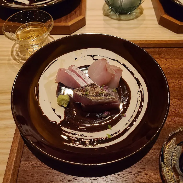 Hirohisa Picture 1