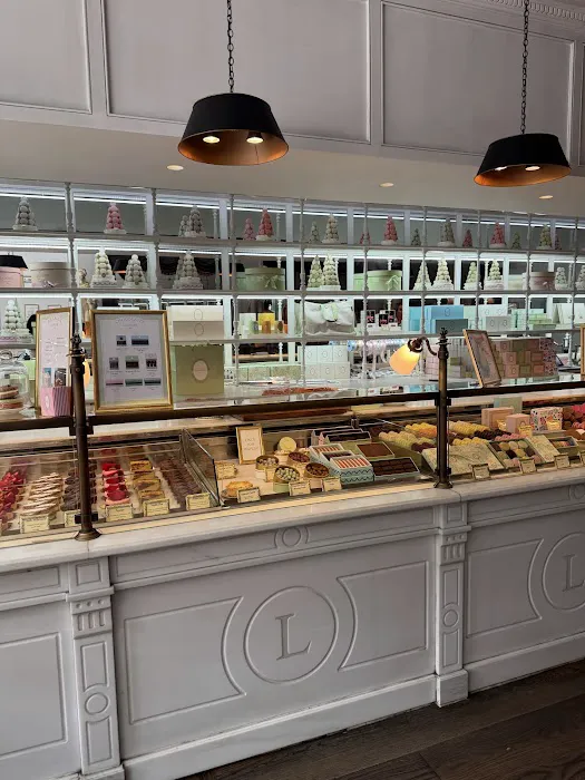 Ladurée Picture 2
