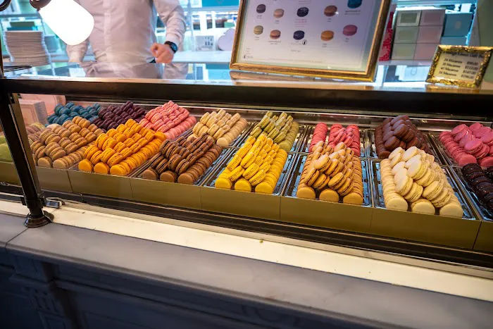 Ladurée Picture 8