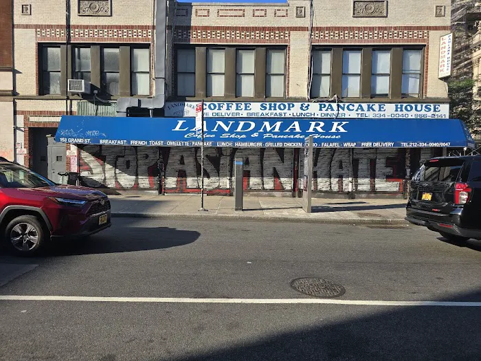 Landmark Coffee Shop Picture 4