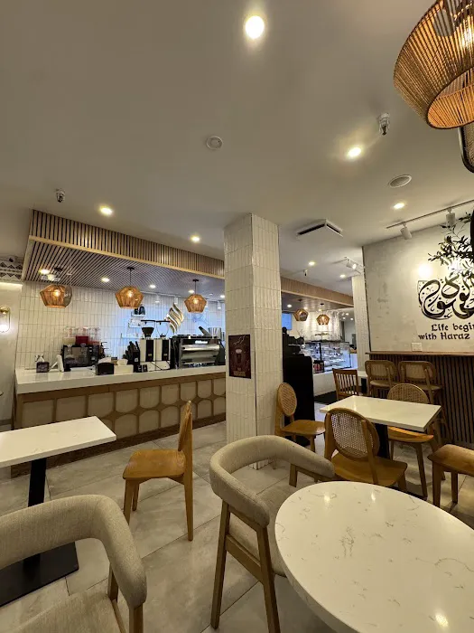 Haraz Coffee House Picture 4
