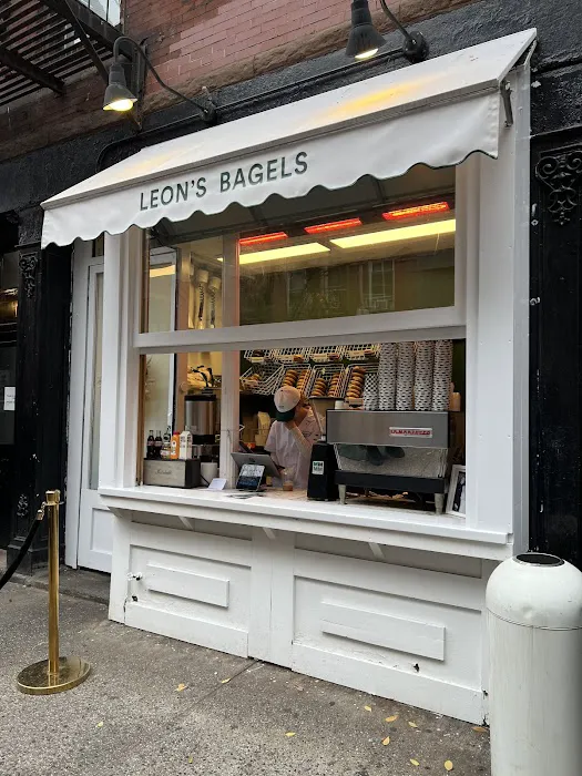 Leon’s Bagels Picture 1