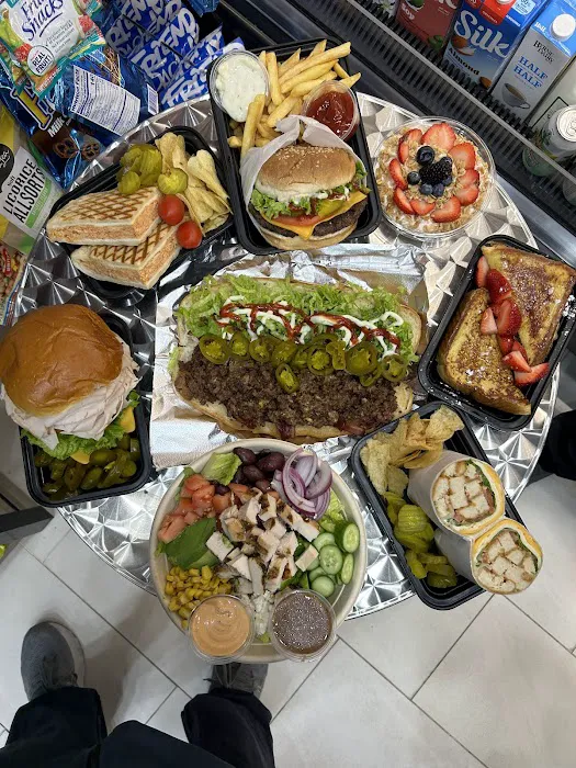 Nolita Luxe Deli Picture 10
