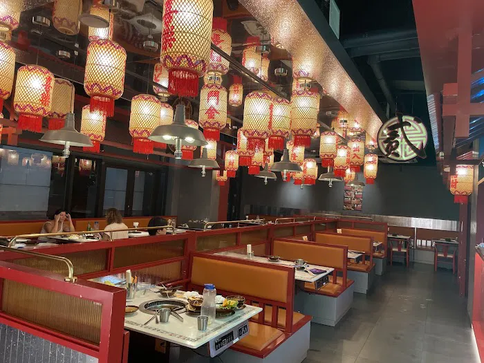 ER HOT POT - Battery Park Picture 9