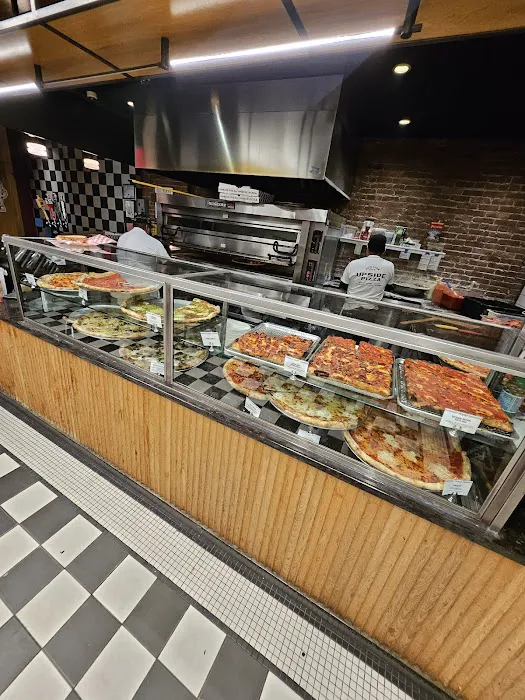 Upside Pizza Picture 10