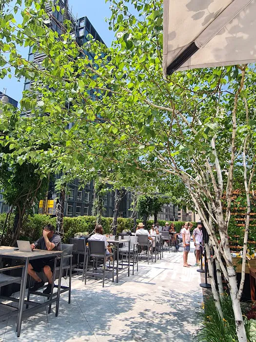 Terrace on 7 Picture 10
