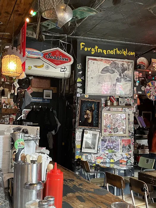 FMN General Store Picture 5