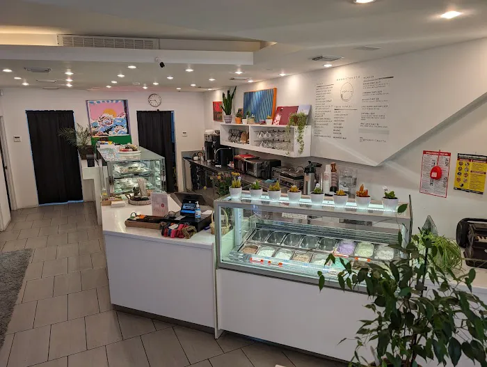 MJ (Manny Janeth) Café Picture 2