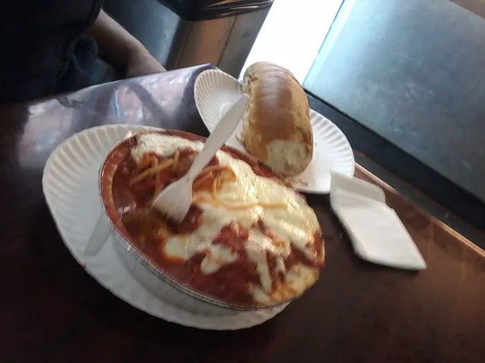 Champion Pizza Clinton Picture 10
