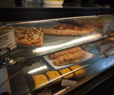 Champion Pizza Clinton