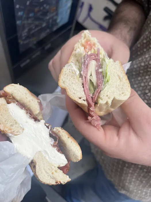 Lamar's Bagel Express Picture 10