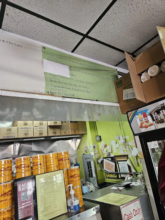 Saigon Vietnamese Sandwich Deli Picture 6