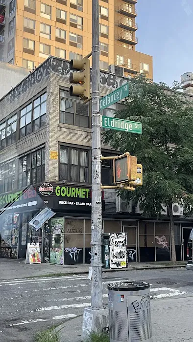 Delancey Gourmet Deli Picture 5