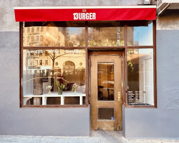 Casa 13urger Picture 10