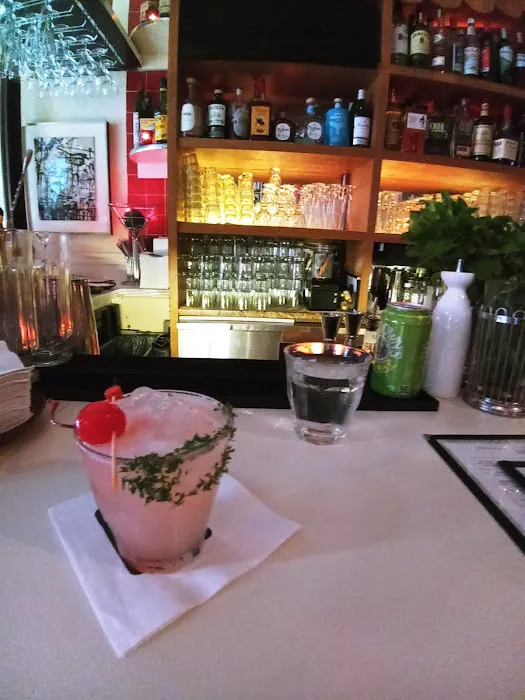 Bar Valentina Picture 4