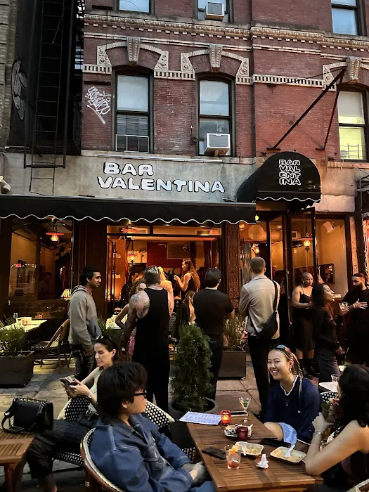 Bar Valentina Picture 9