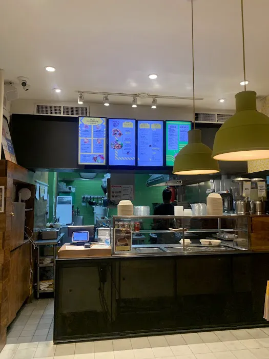 taïm mediterranean kitchen Picture 6