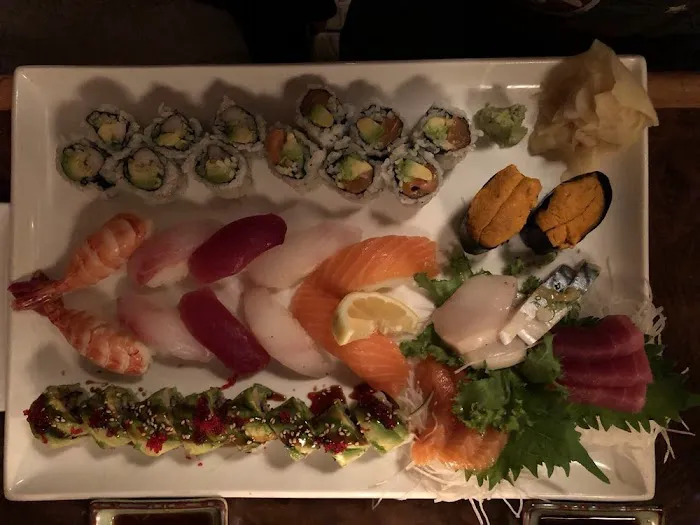 Mikaku Sushi Picture 4