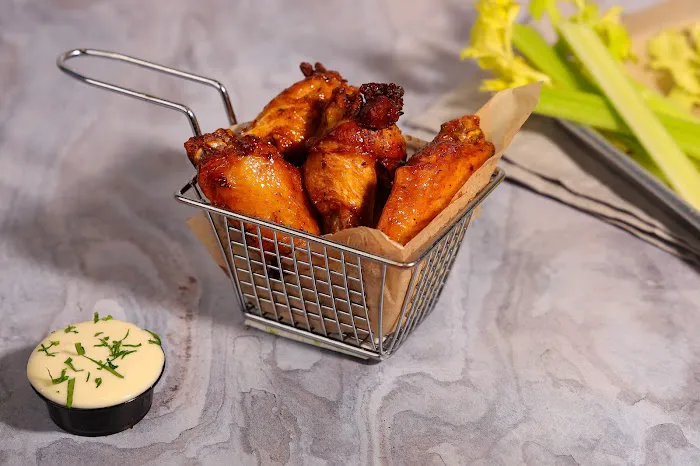 Gotham Wing Factory Picture 6
