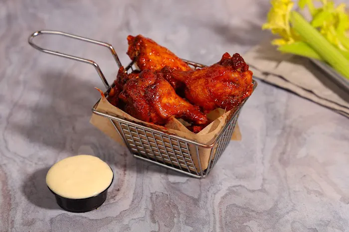 Gotham Wing Factory Picture 5