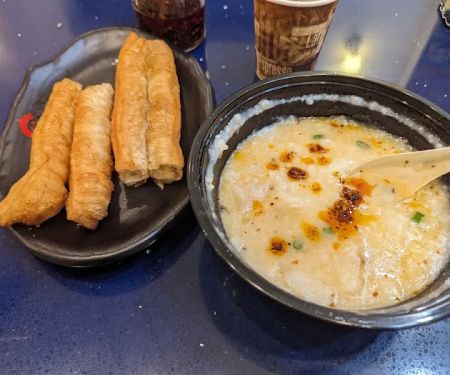 E Noodle Chinatown