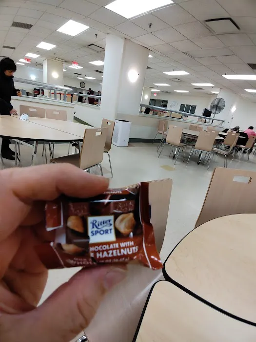 207 Gourmet Deli Picture 2