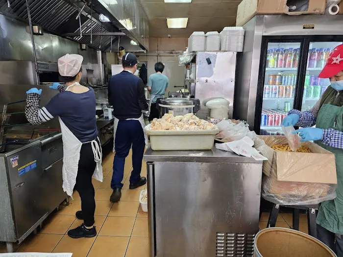 May May Kitchen Picture 6