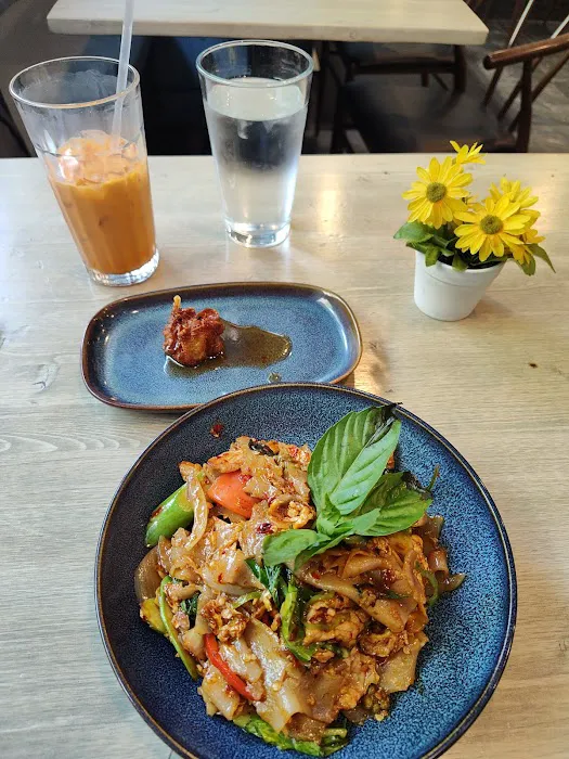 Tiptara : Thai Food Picture 8