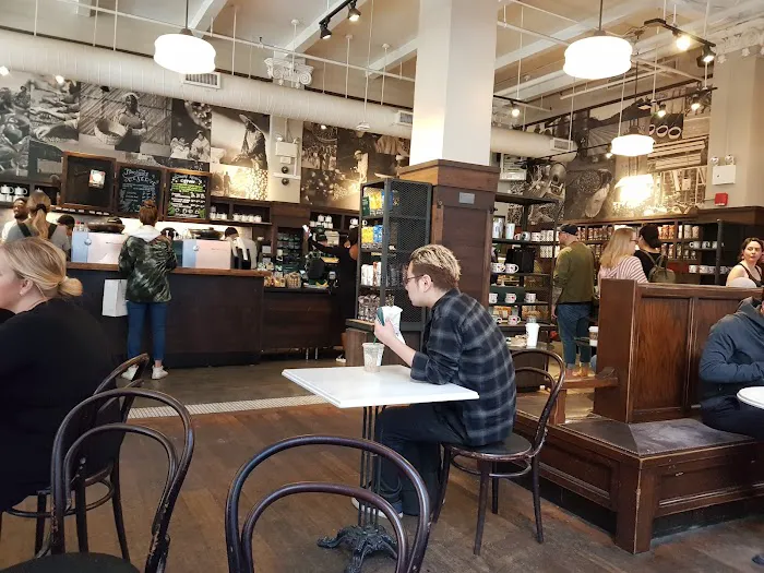 Starbucks Picture 8