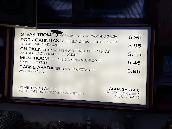 Santo Taco Picture 4
