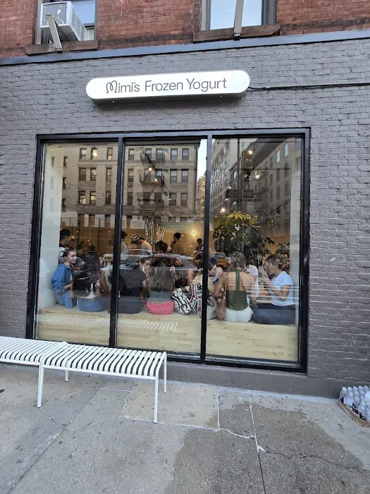 Mimi's Frozen Yogurt Picture 8