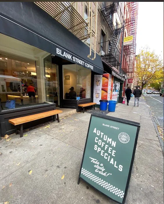 Blank Street Coffee Picture 10