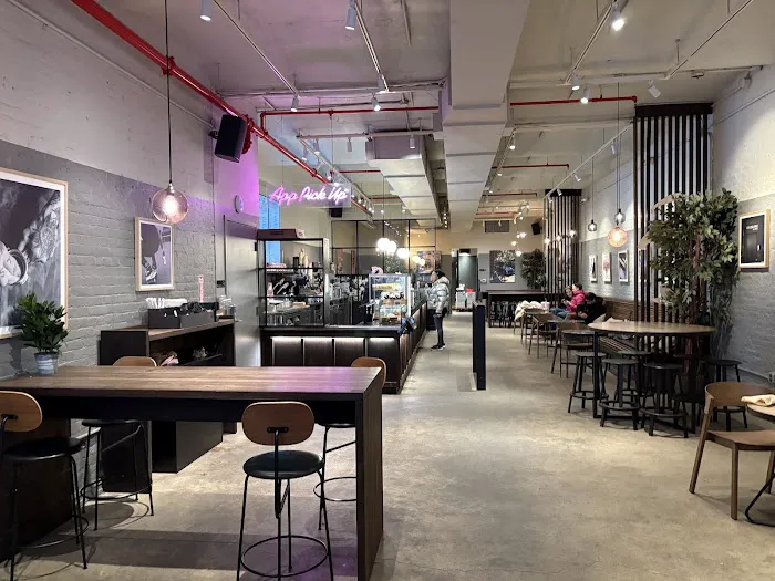 Joe & the Juice - 67 Spring Street - Café, Juice Bar and Sandwich Shop Picture 2