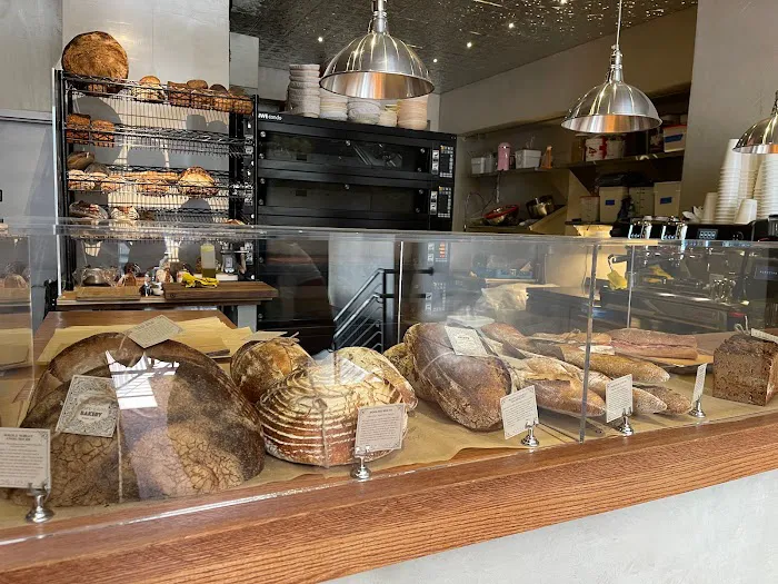 Crispy Heaven bakery and restaurant Picture 2