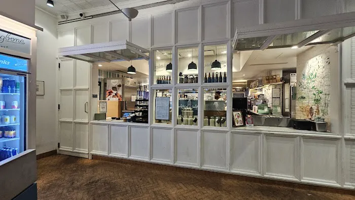 Springbone Kitchen Picture 5